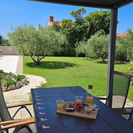Apartmani Grzinic Rovinj Exterior photo