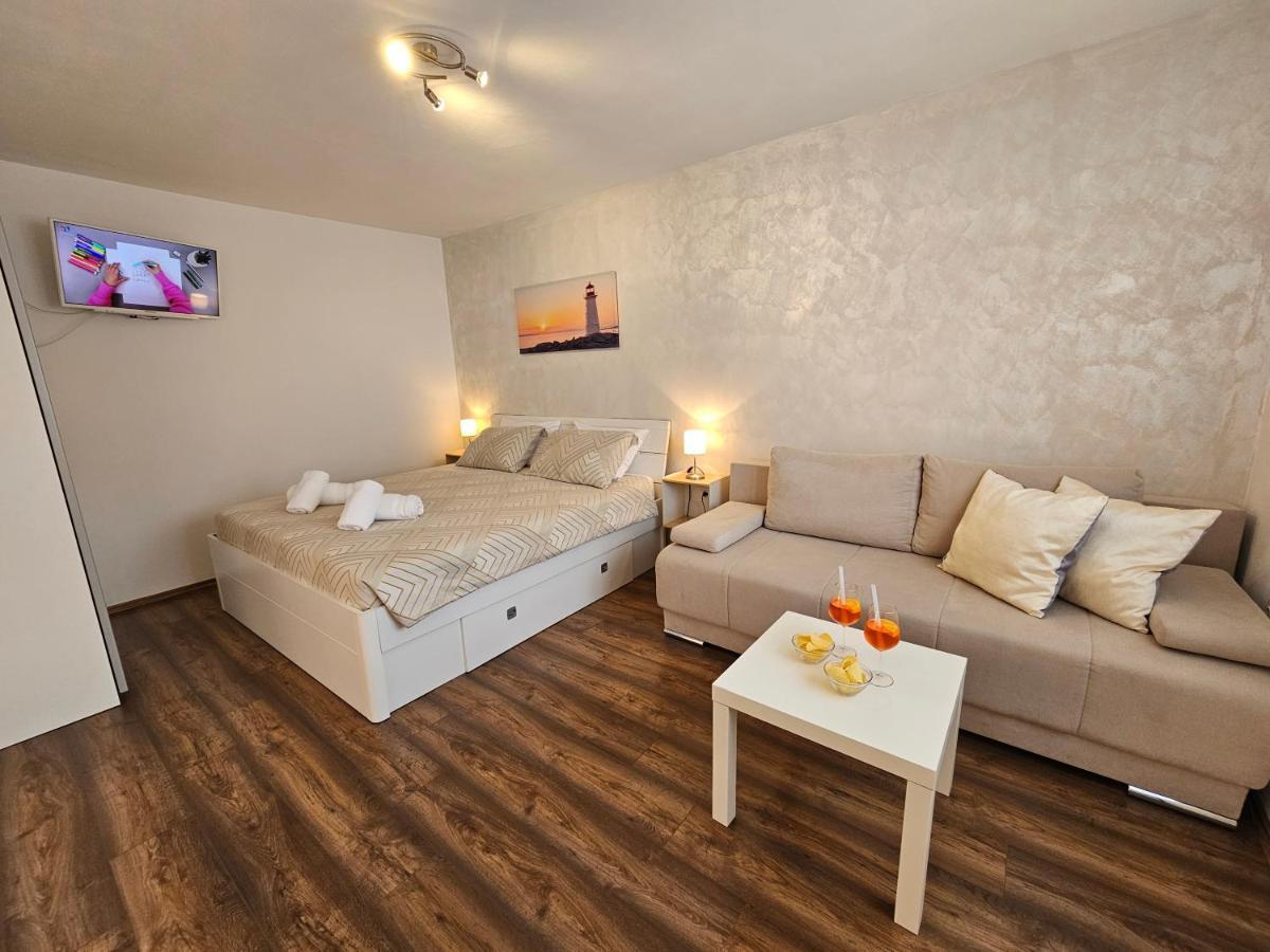 Apartmani Grzinic Rovinj Exterior photo