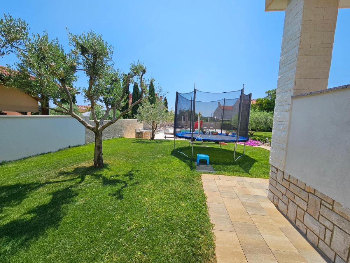 Apartmani Grzinic Rovinj Exterior photo