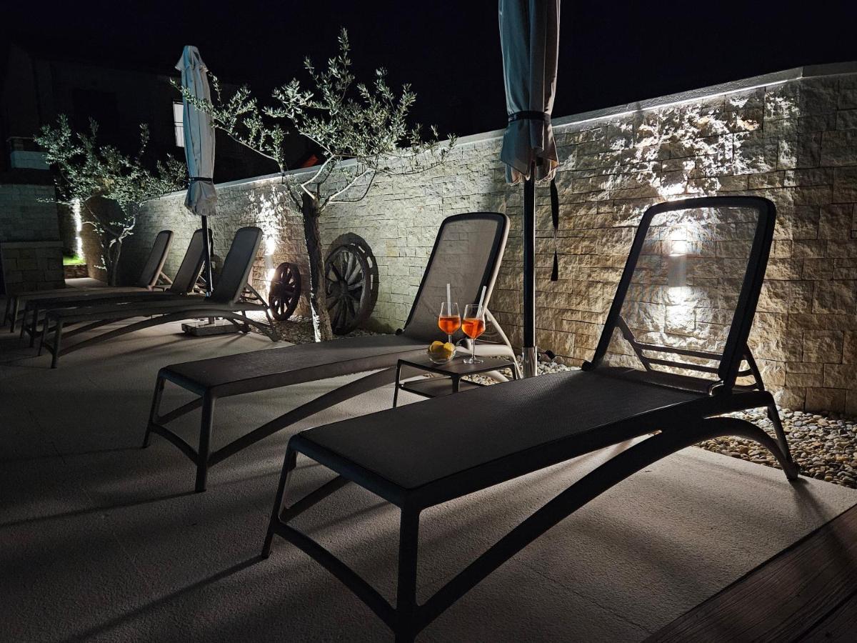 Apartmani Grzinic Rovinj Exterior photo