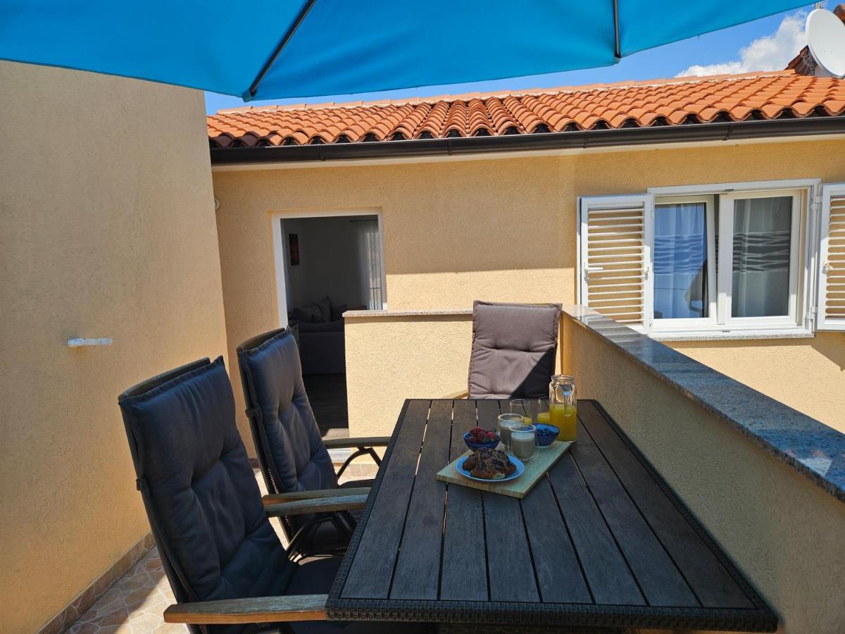 Apartmani Grzinic Rovinj Exterior photo