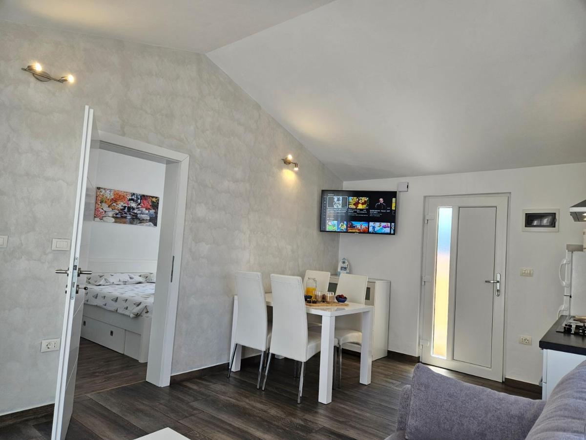 Apartmani Grzinic Rovinj Exterior photo
